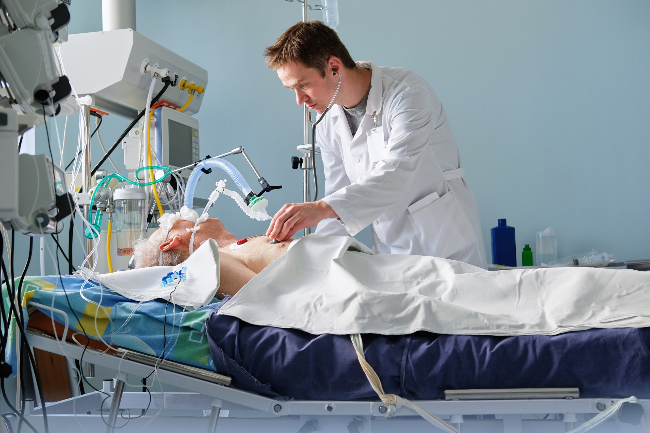 government-calls-on-manufacturers-to-help-make-nhs-ventilators-the