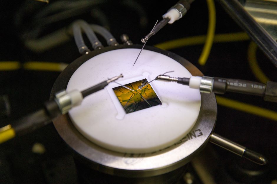 KAUST leads effort to build organic Schottky diodes - Vimarsana News